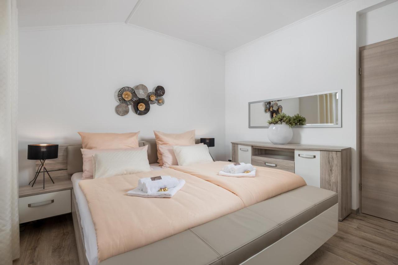 Appartement Nobis à Rijeka Extérieur photo